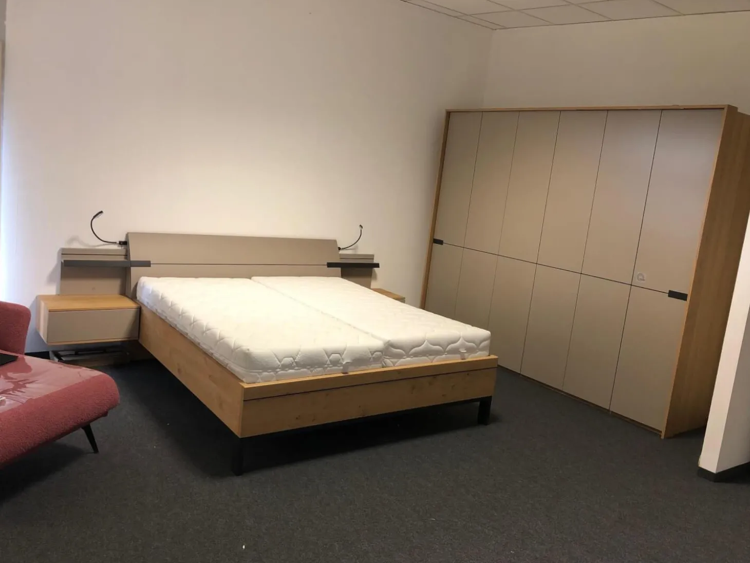 Schlafzimmer Cordoba Balkeneiche Echtholz Furniert Absetzung Taupe