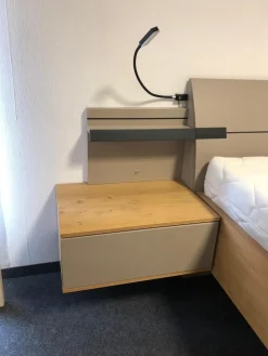 Schlafzimmer Cordoba Balkeneiche Echtholz Furniert Absetzung Taupe