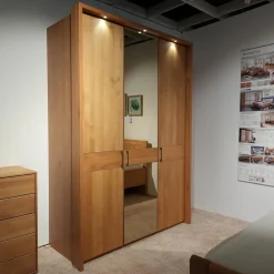 Schlafzimmer Modena Plus Erle Teilmassiv Mit LED Beleuchtung Bett Ohne Matratze Ohne Lattenrost