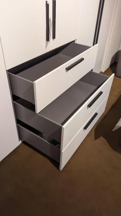 Schrank Horizont 100 P9 Polarweiß Weiß Innen Leinenoptik Twist