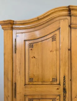 Schrank Sekaro Pinie Massiv