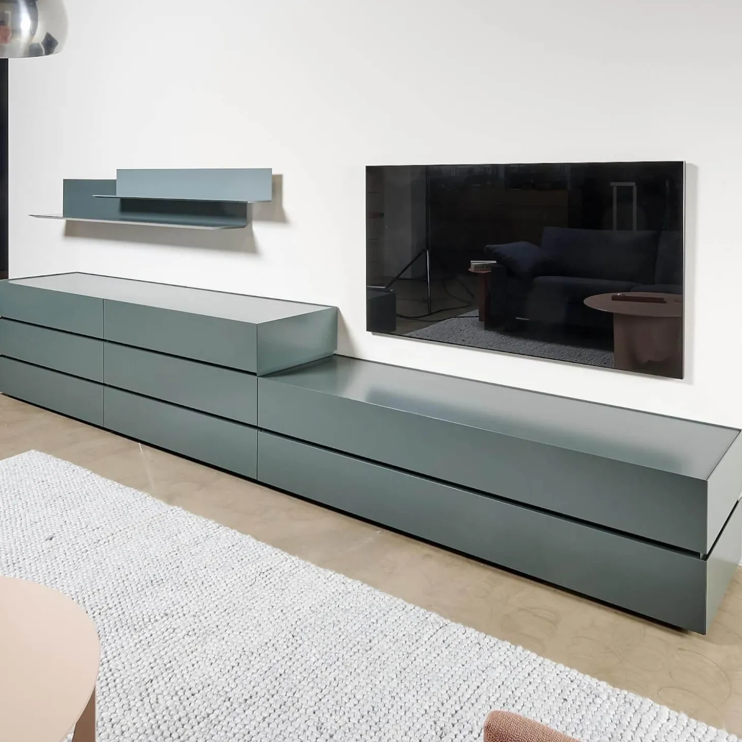 Schrank Sideboard Cube Bold Lack Bahia Mit Iilu Regalen Lack Bahia Und Lack Laguna Blau