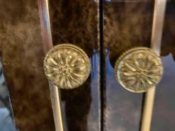 Schrank Trionfo T110 Hochglanz mit Marmorierung und Blattgold Konturen