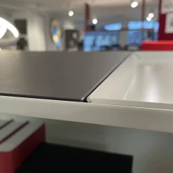 Schrankkombination Xitan S Aluminium Tablett RAL 9010 Reinweiß Einlegeplatten 4023 Nero