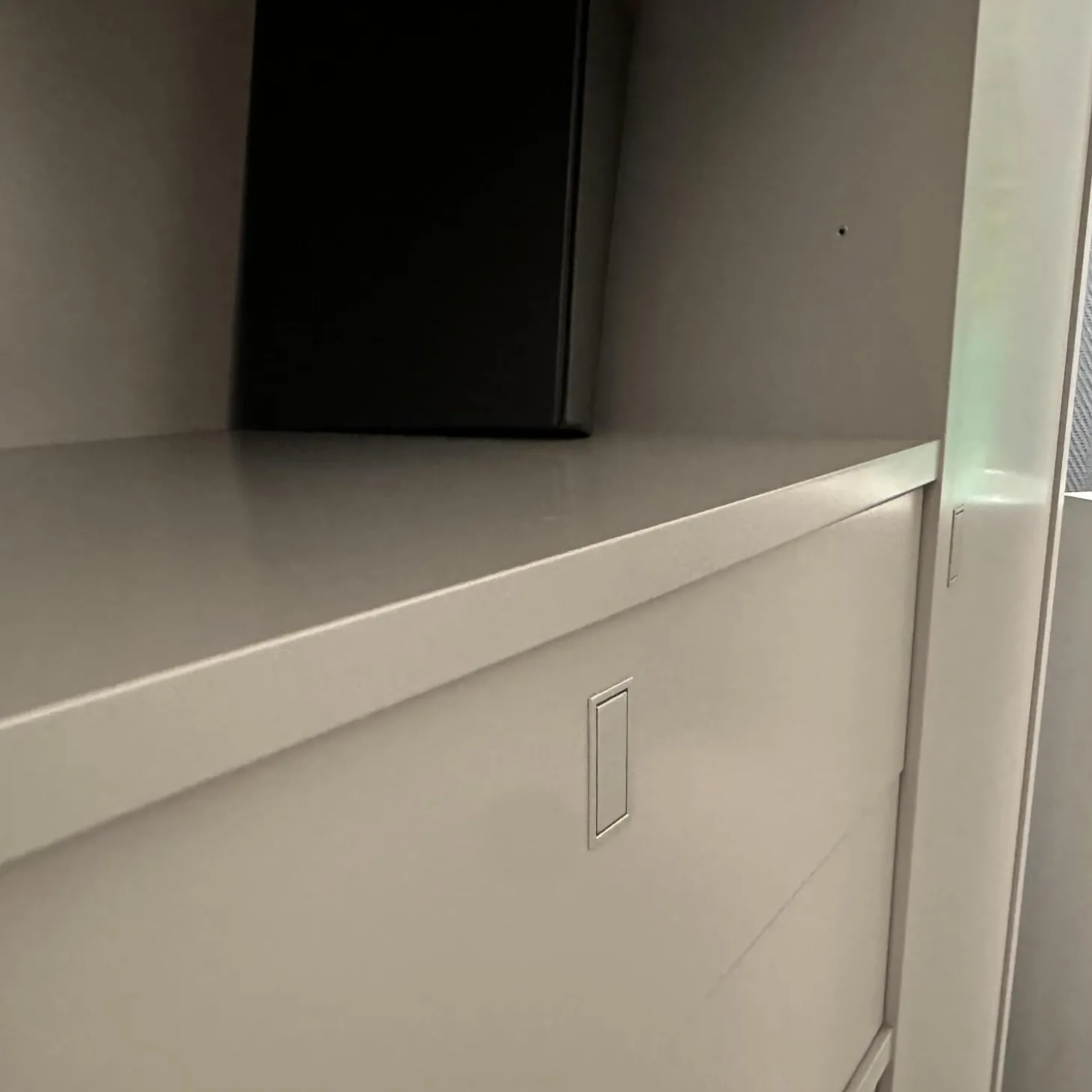 Schrankwand Studimo Front Und Korpus Lack Rauch Grau Matt Inklusive LED Beleuchtung