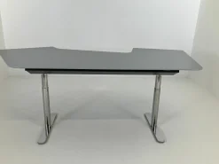 Schreibtisch HiLow 2 MDF Fjord Anthrazit Grau Gestell Aluminium Chrom Glänzend Höhenverstellbar