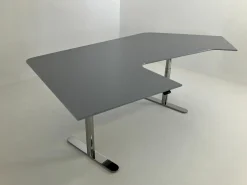 Schreibtisch HiLow 2 MDF Fjord Anthrazit Grau Gestell Aluminium Chrom Glänzend Höhenverstellbar