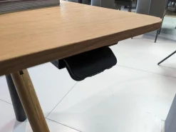 Schreibtisch Pisa Eiche Naturöl mit Ausstattungspaket 2 Höhenverstellbar Beleuchtung