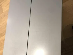 Schuhtruhe Logo Matt Lack Silber Grau