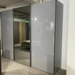 Schwebetürenschrank Lenjo Lack Platengrau 3 Türen