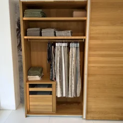 Schwebetürenschrank Lunetto Eiche Naturöl Glas Naturweiß Matt mit Innenbeleuchtung