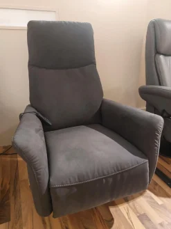 Sessel 9061 Stoff Belvetara 33 Asphalt Grau Tellerfuß Anthrazit