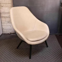 Sessel About A Chair AAL93 Leder Beige