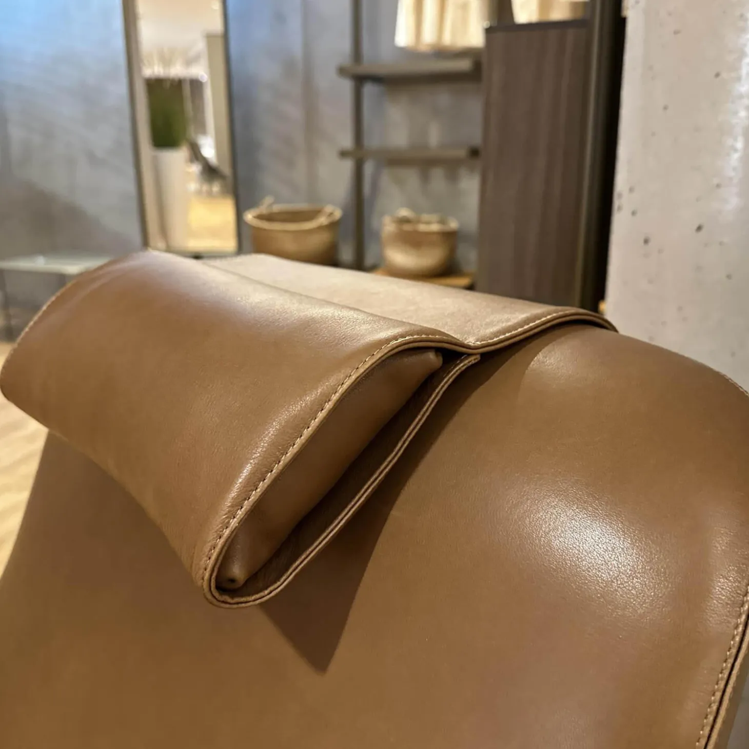 Sessel Apta Kalos 9750N Leder Kasla KS360 Hellbraun Inklusive Hocker und Kopfstütze