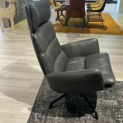 Sessel Arva Leder Sauvage Anthrazit Drehgestell Metall Schwarz Inklusive Hocker