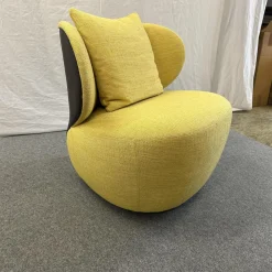 Sessel Bao 207 10 C Sitz Stoff Lucia 7694 Corn Gelb Rücken Leder Saddle Coffee Schwarz Braun Drehteller Schwarz Matt Inklusive Kissen