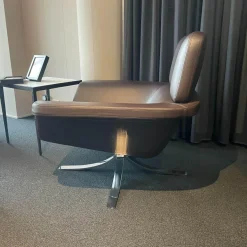 Sessel Blake Leder Braun Gestell Silber