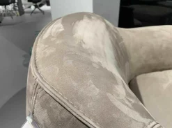 Sessel Boheme Leder Natural Velours Seppia Gestell Schwarz Drehbar mit Hocker