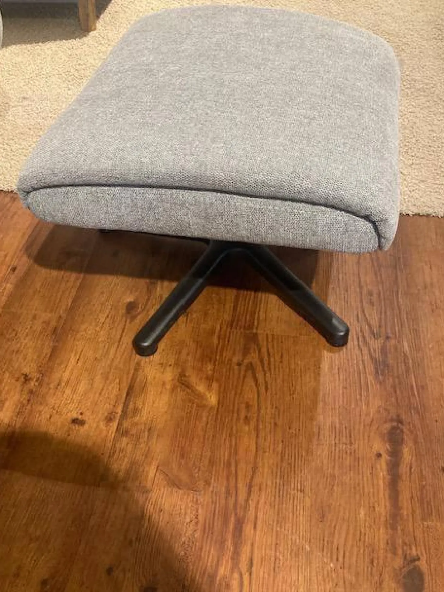 Sessel Boss Stoff 2 Cats 167 Zinc Grau Gestell Metall Schwarz Inklusive Hocker