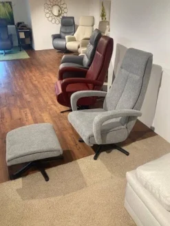 Sessel Boss Stoff 2 Cats 167 Zinc Grau Gestell Metall Schwarz Inklusive Hocker