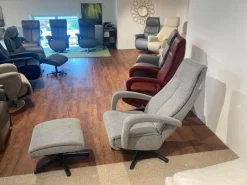 Sessel Boss Stoff 2 Cats 167 Zinc Grau Gestell Metall Schwarz Inklusive Hocker