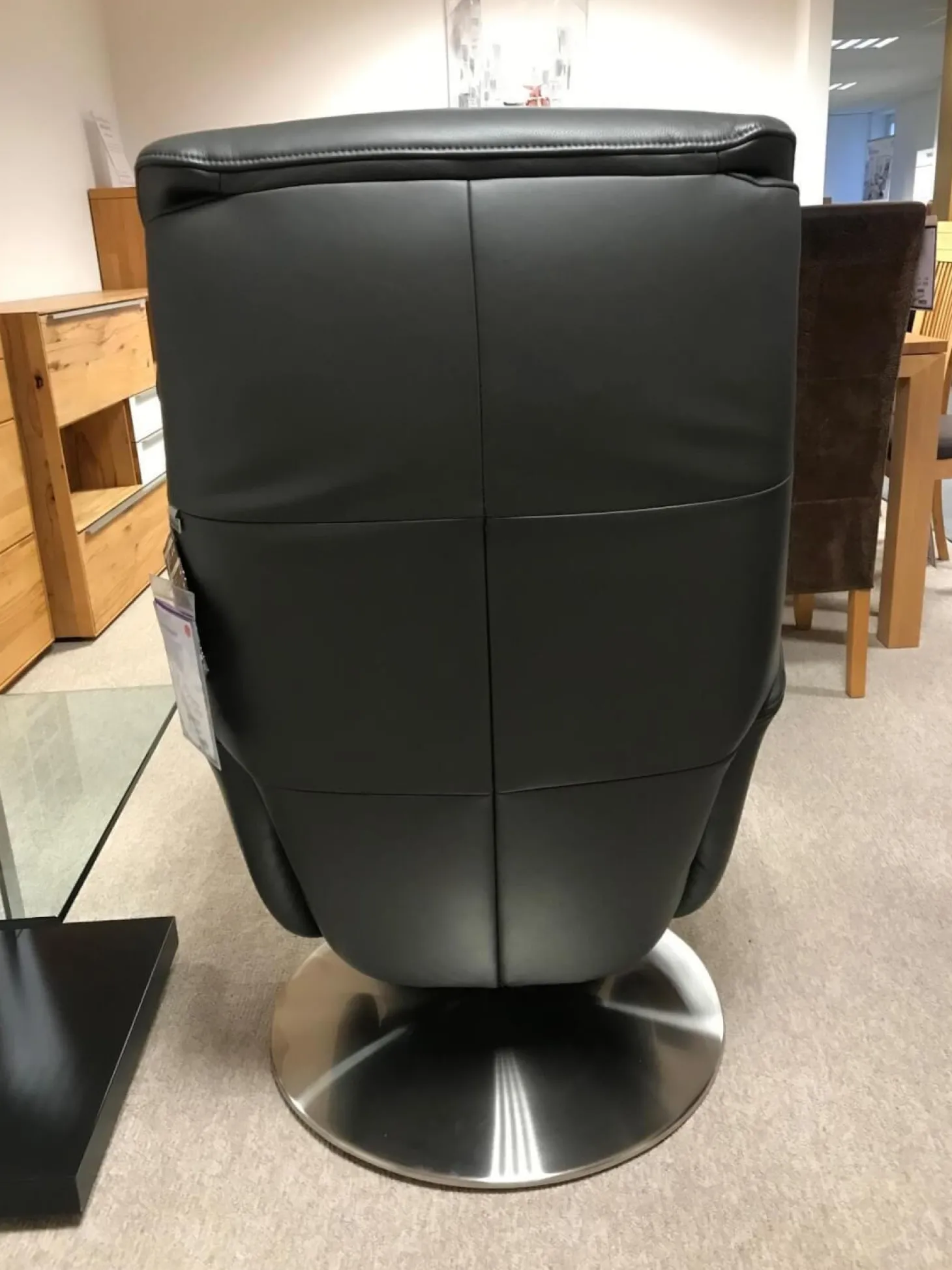 Sessel Canyon+ Large Bezug Leder Credo Farbe Anthrazit Metall Drehteller Mit Kopfpolsterverstellung Und Rückenverstellung