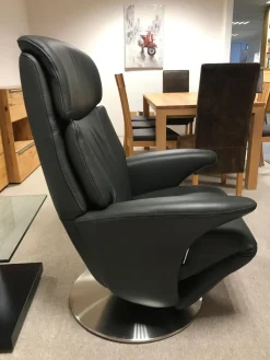 Sessel Canyon+ Large Bezug Leder Credo Farbe Anthrazit Metall Drehteller Mit Kopfpolsterverstellung Und Rückenverstellung