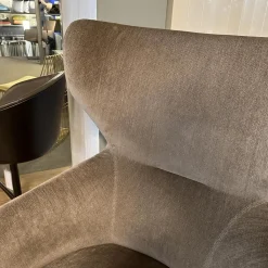 Sessel Chelsea CP0 1 Stoff Kubrick K 1930 Grau Gestell Eukalyptus Mit Hocker Leder Luxor L1364