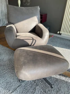 Sessel Chiara Leder PLX Tessuto 9620 Anthrazit Gestell Und Füße Stahl Verchromt Mit Hocker