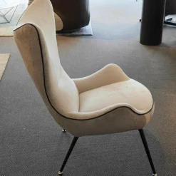 Sessel Contessa Bezug Stoff Yukon Snow Füße Black Grey Pulverbeschichtet