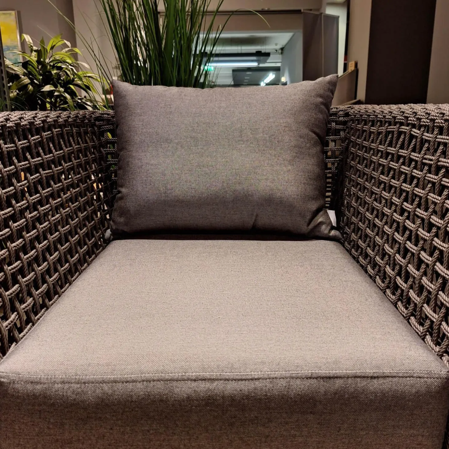 Sessel Corda Outdoor Seidengrau Kordel Platin