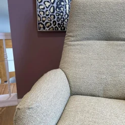 Sessel Daron Bezug Korpus Leder Normandie Torf Braun Kissen Stoff Queen 1775-232 Grau Gestell Bronze Matt mit Hocker