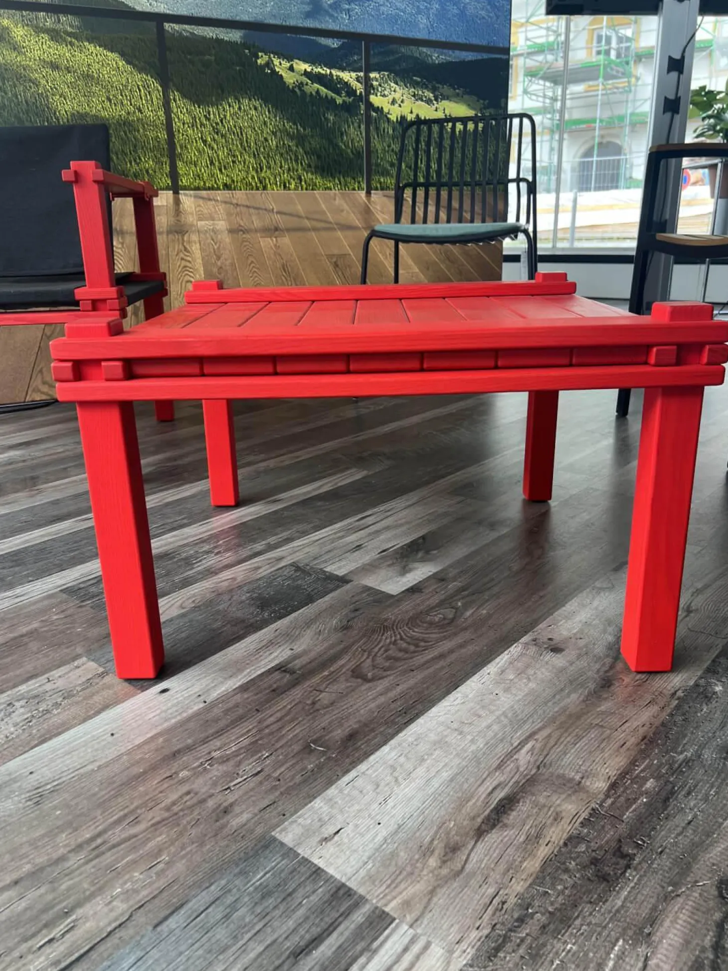 Sessel Farmer Stoff 5094 Schwarz Gestell Esche Geölt Pulver Rot P150 Mit Kunststoffgleitern Inklusive Tisch