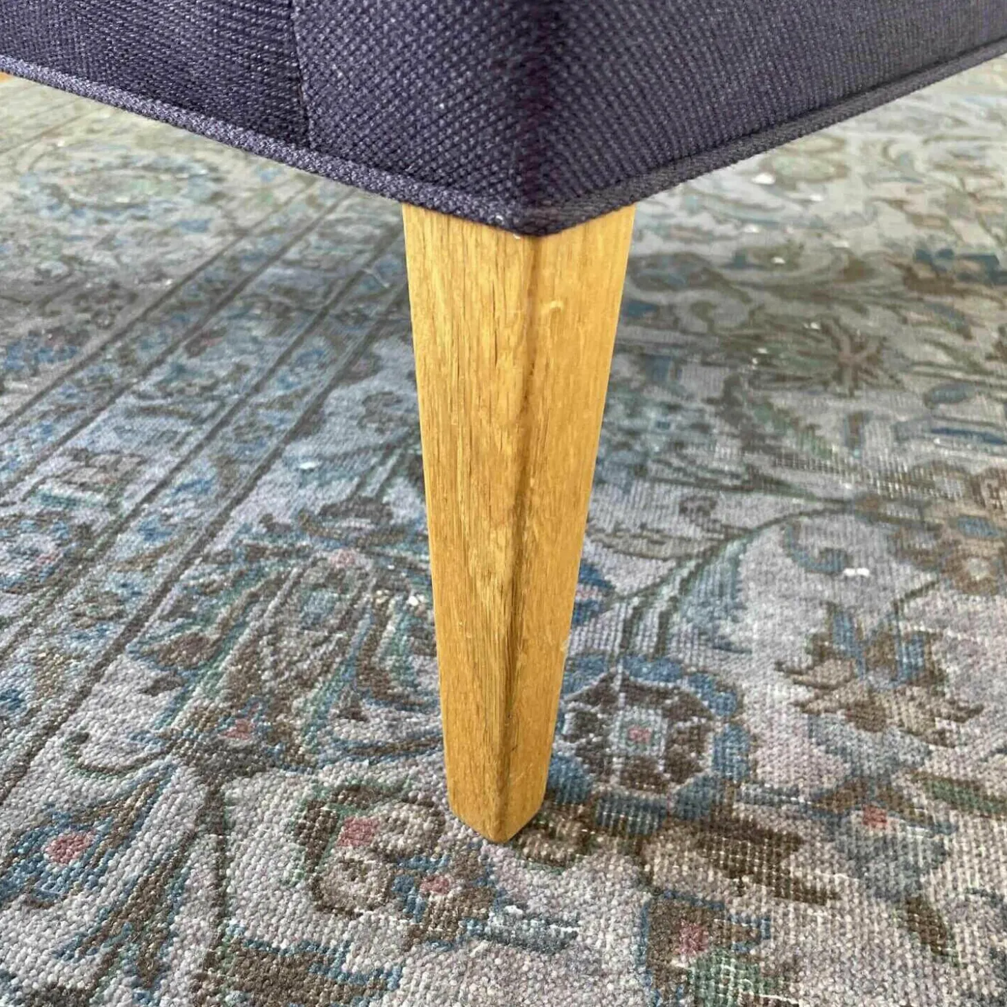 Sessel FH419 Heritage Stoff 685 Violett Dunkel Steelcut 2 Gestell Eiche Geölt