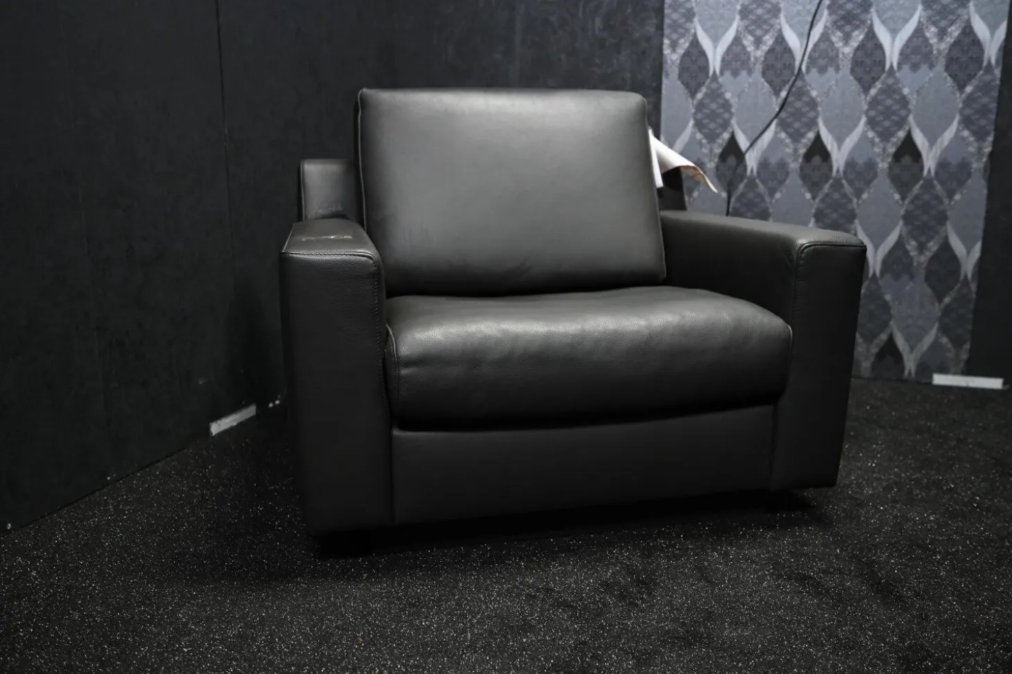 Sessel Flex Plus L 140 Dickleder 72 Schiefer Füße Schwarz