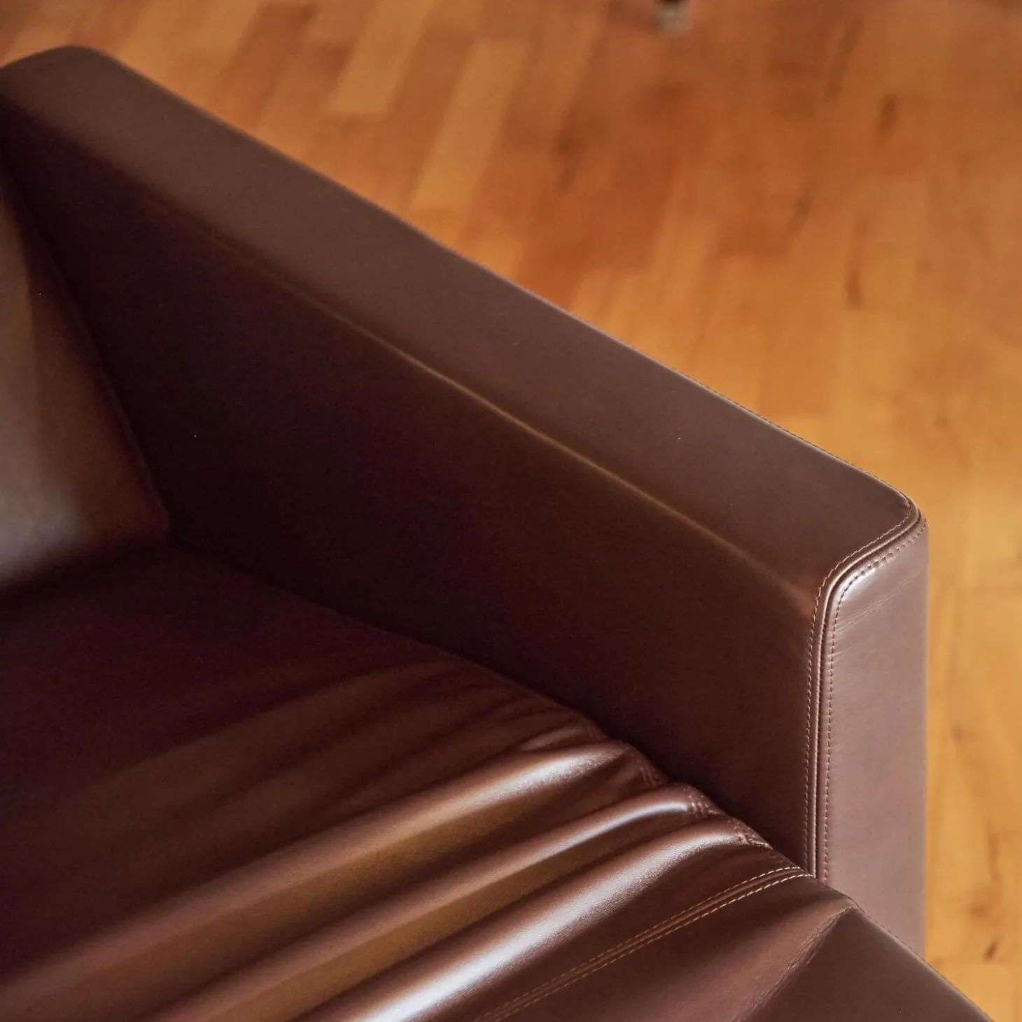 Sessel Leder Classic Braun Drehteller Metall