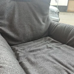 Sessel Leya Wingback Chair Innen Stoff Shake Walnut Braun Grau Außen Leder Muscat Carbon Braun Grau Mit Hocker