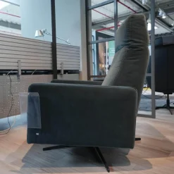 Sessel L-SE EL 571 Stoff 18.225 Graublau Sternfuß Metall Verkehrsschwarz Inkl. Elektrische Verstellung Mit Akku