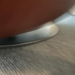 Sessel Miles Lounge Leder Nappa Guande Chestnut Gestell Pulverbeschichtet Schwarz