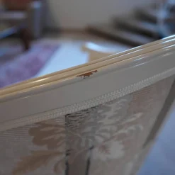 Sessel Modell Carlo Bezug beige / gelb / hellbraun Sichtholz Elfenbein Ton