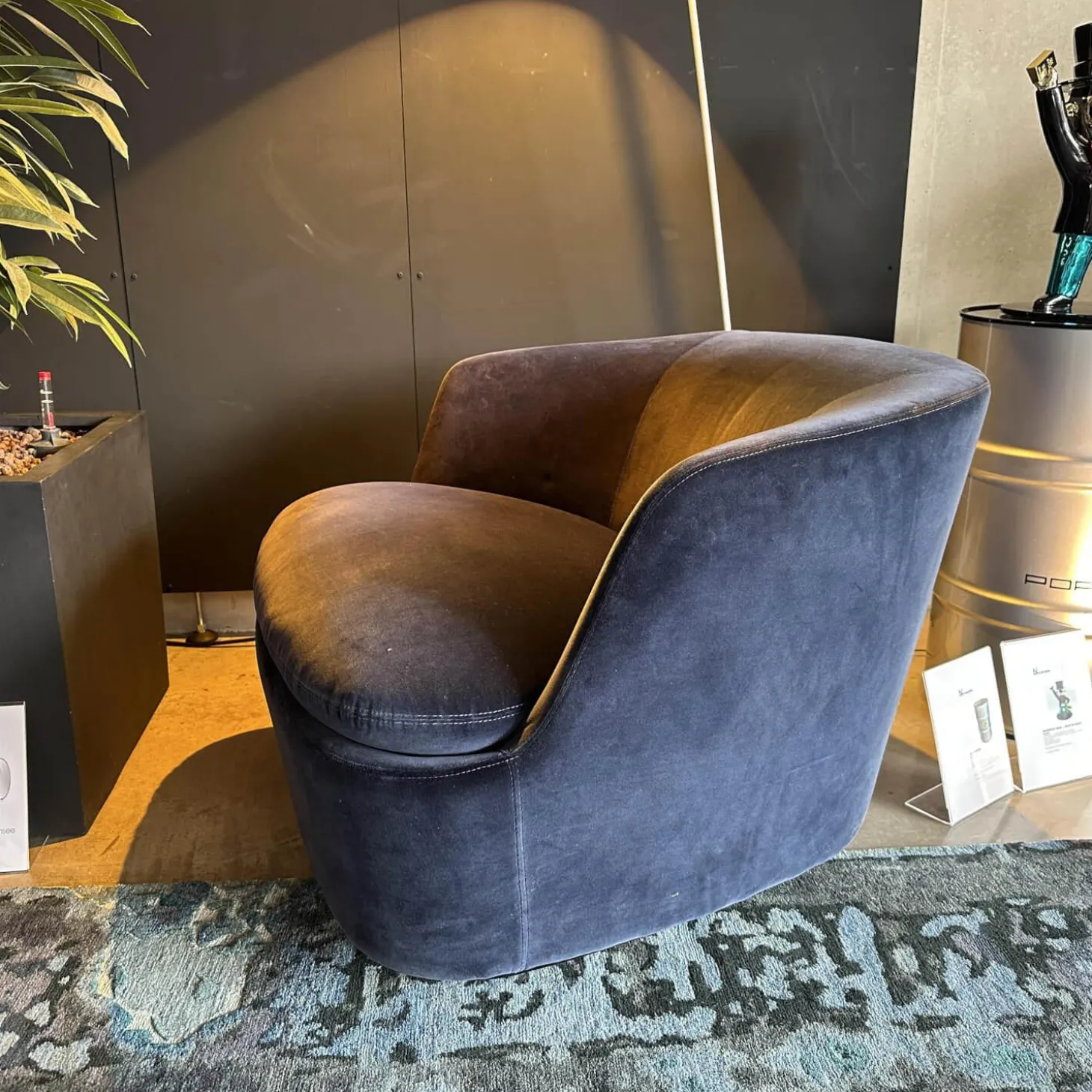 Sessel Orla 86B Stoff Harald 2 804 Blu Notte D Samt Blau