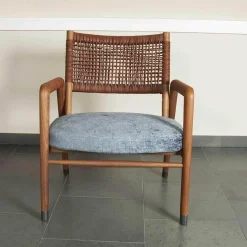 Sessel Ortiga Stoff Timo Blau Gestell Canaletto Nussbaum Leder Kordel Tabak mit Hocker