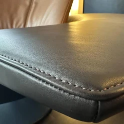 Sessel PLI Leder T35 Cuoio Braun Drehteller Schwarz Matt Mit Beinauflage Leder T49 Espresso Dunkelbraun