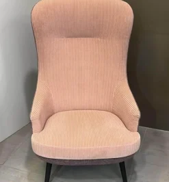 Sessel Relaxchair 375 Stoff Kvadrat Phlox 0633 Rücken Stoff Gaia 7887 Amethyst Gestell Eiche Geflammt Geölt