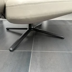 Sessel Repos Leder L50 Premium F Sand Beige Gestell Basic Dark Schwarz