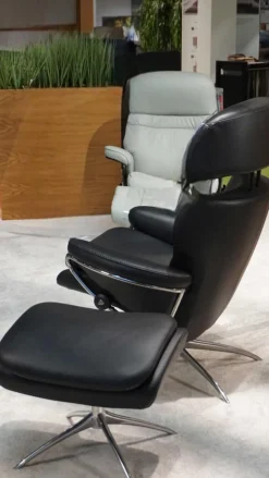 Sessel Rome M Black Leder Gestell Star Alumunium Inklusive Hocker