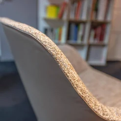 Sessel Sheru Mit Armlehnen Bezug Innen Stof Sorel 7873 Grau Außen Leder Elen 1406 Taupe Grau 4 Bein Gestell Eiche Geflemmt