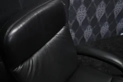 Sessel Ted Leder 052-71 Schwarz mit Manueller Relaxfunktion und Ablagetisch