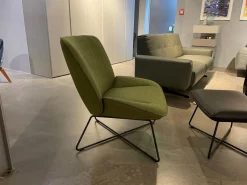 Sessel Und Hocker 383 Bezug Stoff 05 214 Maigrün Grün Hocker Leder 36 407 Schwarz Metallgestell RAL 9017 Verkehrsschwarz