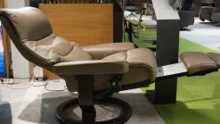 Sessel View M Leder Batick Mole Braun Füße Classic Wenge Gebeizt Mit Power Leg And Back